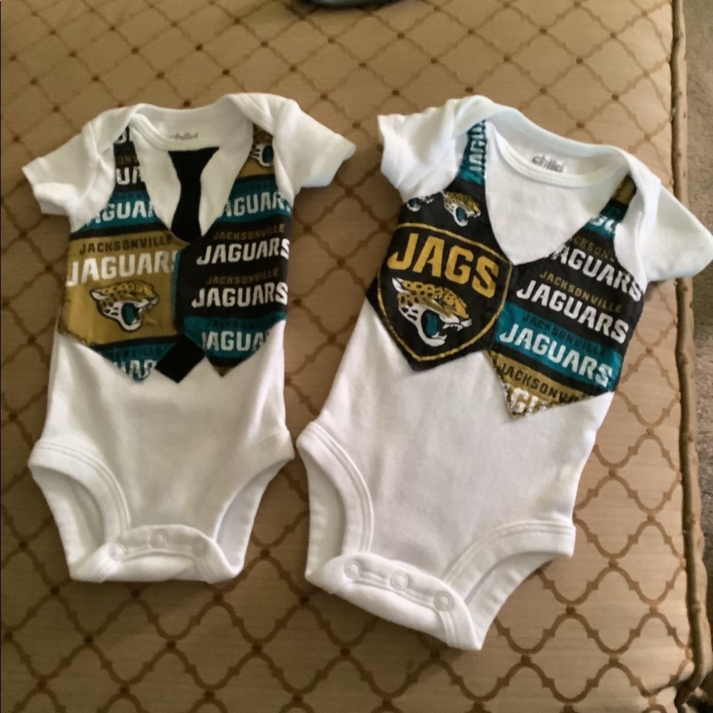 Bundle Child of mine Jacksonville Jaguars undershirts size NB white vest…